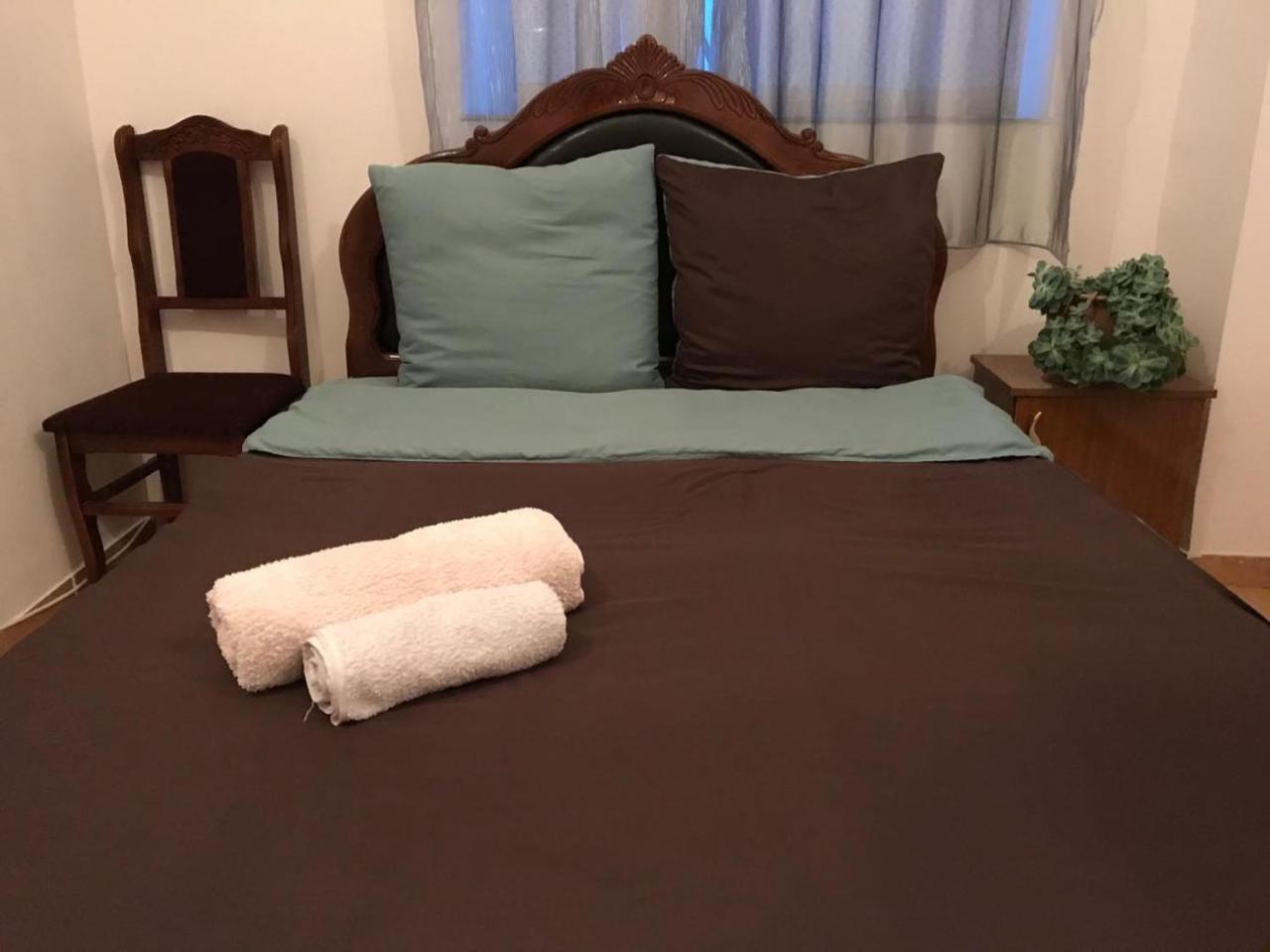 Light guest House Gyumri Extérieur photo